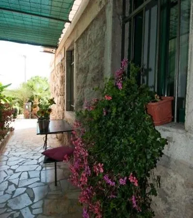 In With Sea View, Terrace, Air Conditioning, Wifi Апартаменты Ловран
