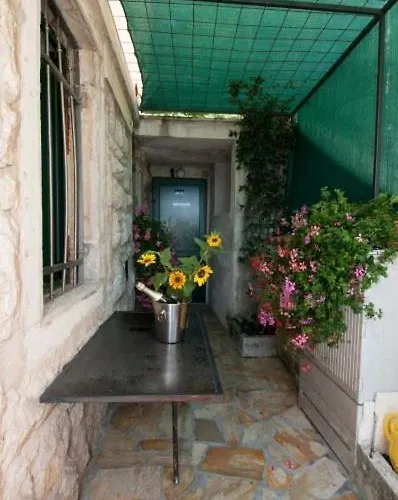 In With Sea View, Terrace, Air Conditioning, Wifi Apartmán Lovran