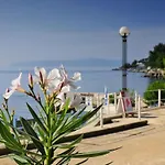 In With Sea View, Terrace, Air Conditioning, Wifi * Lovran